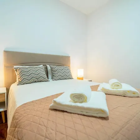 Ajuda Cozy House بيت للعطل